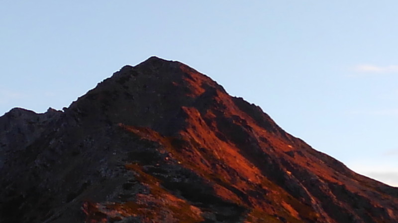 朝焼けの北岳